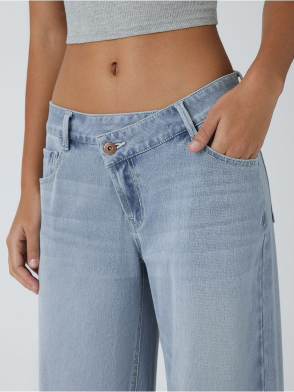 Halara Flex™ Asymmetric Low Rise Baggy Wide Leg Casual Jeans M Medium NWT - Picture 4 of 15